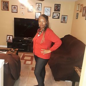 Meet your Posher, Angela